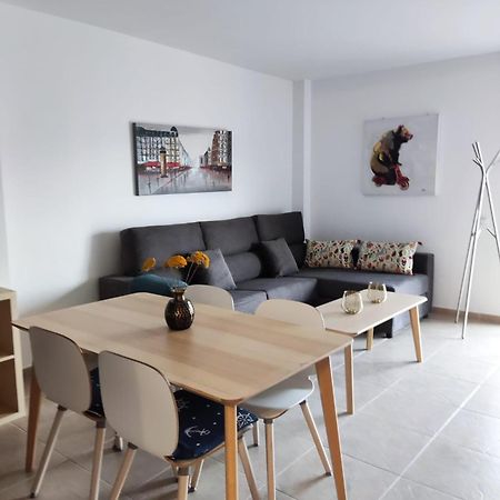 Апартаменти Apartamento En Roses Con Parking Y Piscina Екстер'єр фото